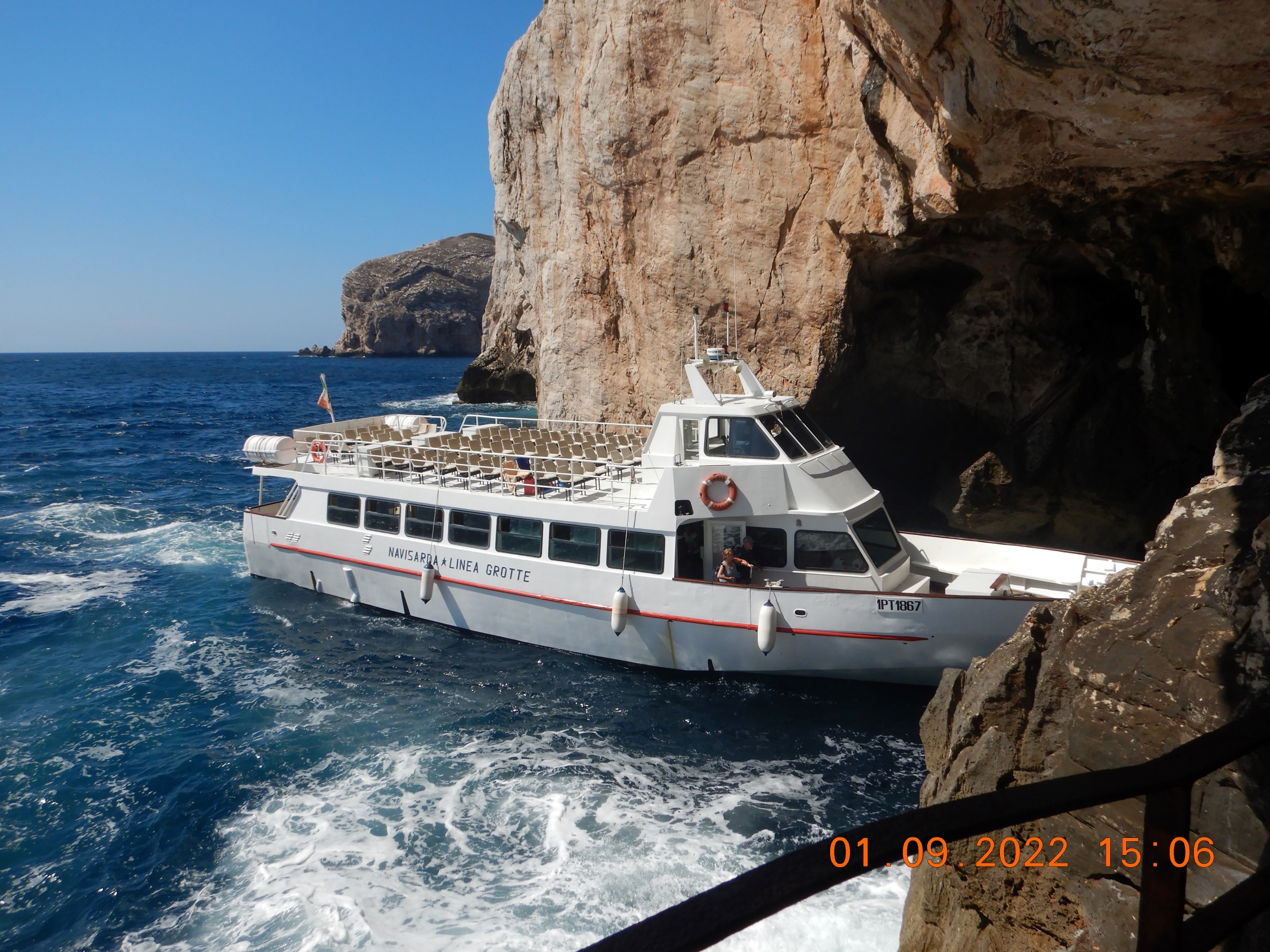 Caccia1